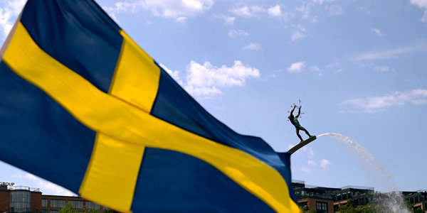 Шведский ВВП продолжает снижение