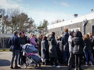 В Швеции беженцам из Украины приходится обращаться за помощью в Красный Крест