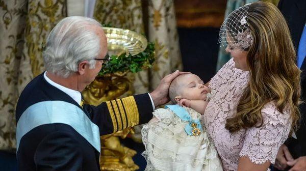 Король Карл XVI Густав выгнал внуков из королевского дома