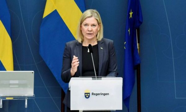 Премьер-министр Швеции Магдалена Андерссон отказала в просьбе парламента