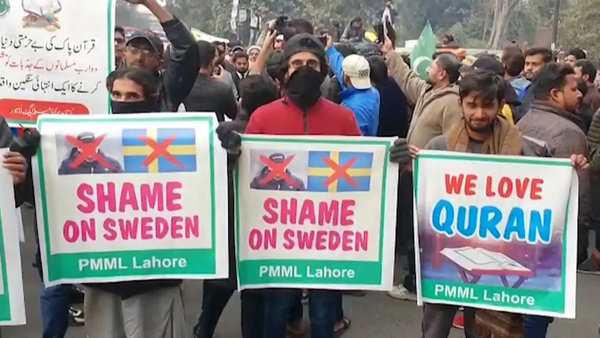 Мусульман всего мира призвали бойкотировать Швецию