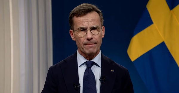 Премьер-министр Швеции обратился к нации