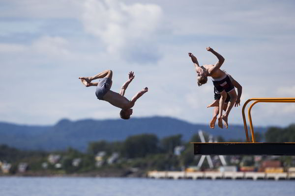 За время пандемии многие шведы разучились плавать