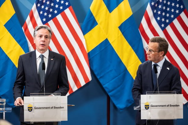 В Швеции признали, что страной управляют США и олигархи
