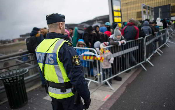 В Швеции хотят сократить приём беженцев