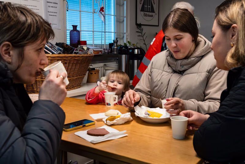 Украинские беженцы: «Мы хотим жить в Швеции, а не выживать»