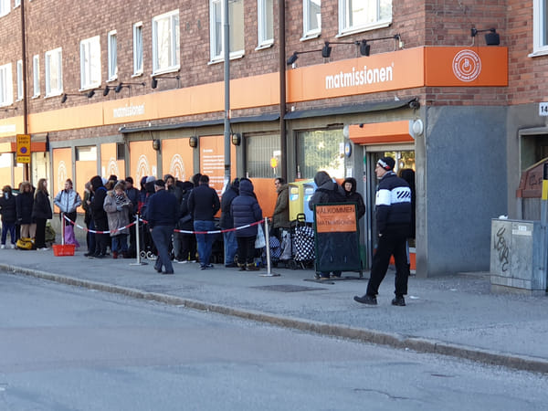 В Швеции резко выросло число обращений за продуктовой помощью