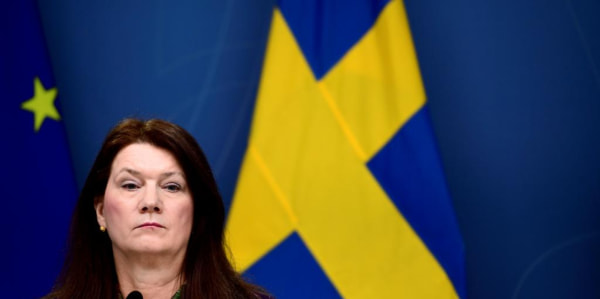 Швеция высылает трёх российских дипломатов