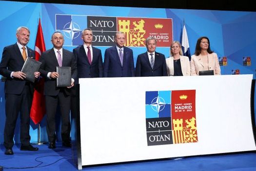 Эрдоган подписал меморандум о вступлении Швеции и Финляндии в НАТО
