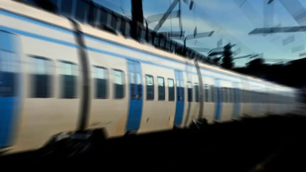 В Стокгольме отменили половину поездов из-за заболеваемости персонала