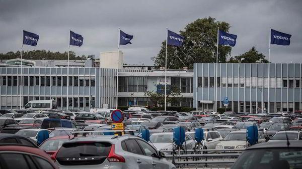 Volvo останавливает все свои заводы в Швеции